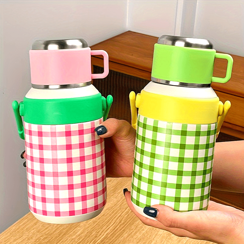 1pc Stainless Steel Insulated Beverage Bottle 800ML Large Capacity - Space-Themed Portable Drink Flask for Outdoor Travel, Picnic, Camping, Hiking - Multipurpose, No Electricity Needed, Ideal for Christmas, Halloween, Easter, Hanukkah