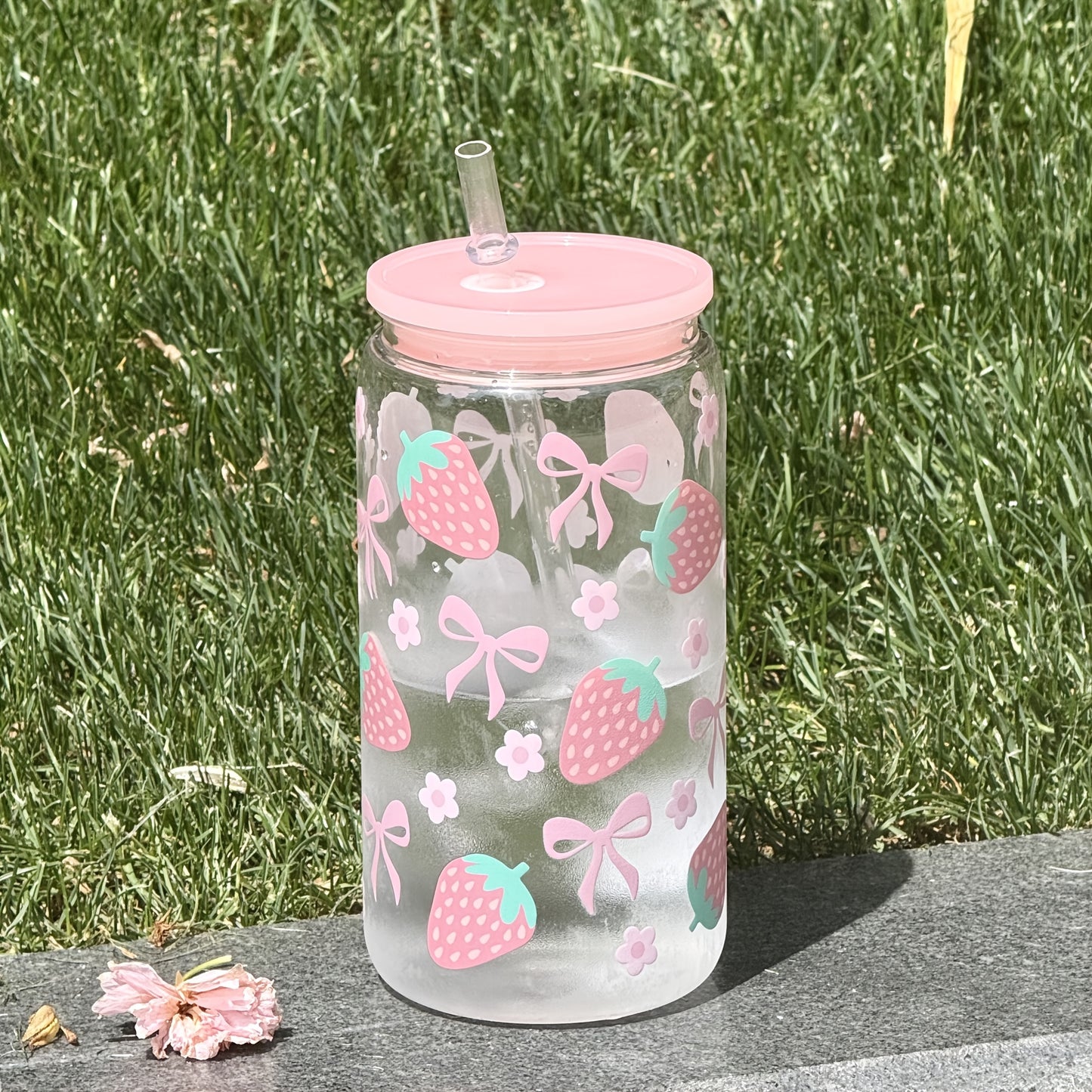 1pc Strawberry Floral Cup HILAKE 1pc 16oz Strawberry Floral Cup with Built-in Straw | Pastel Pink