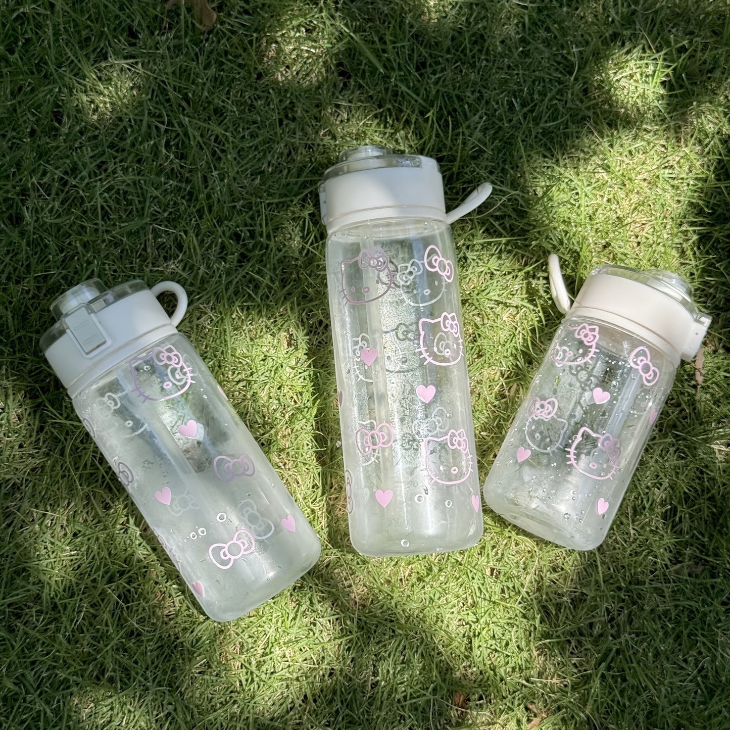 Hello Kitty Water Bottle Sanrio Hello Kitty Bow Print Plastic Water Bottle - 1pc